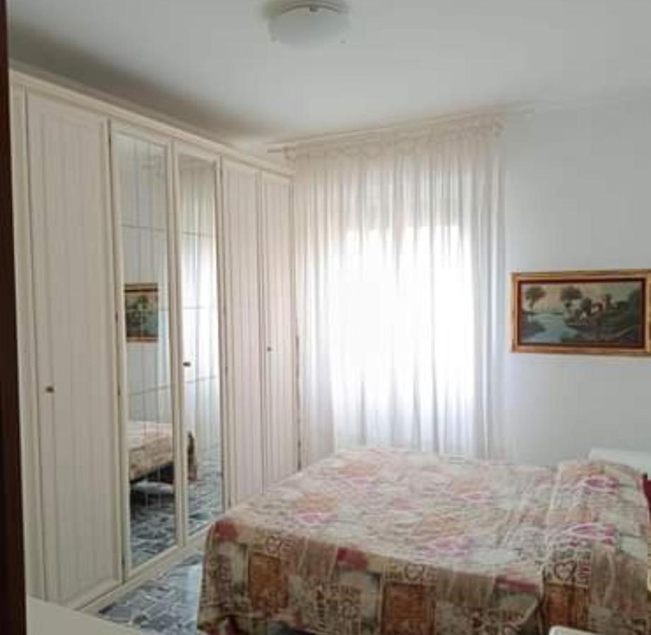 Appartamento Loano Climatizzato Mt 650 Dal Mare Exterior foto
